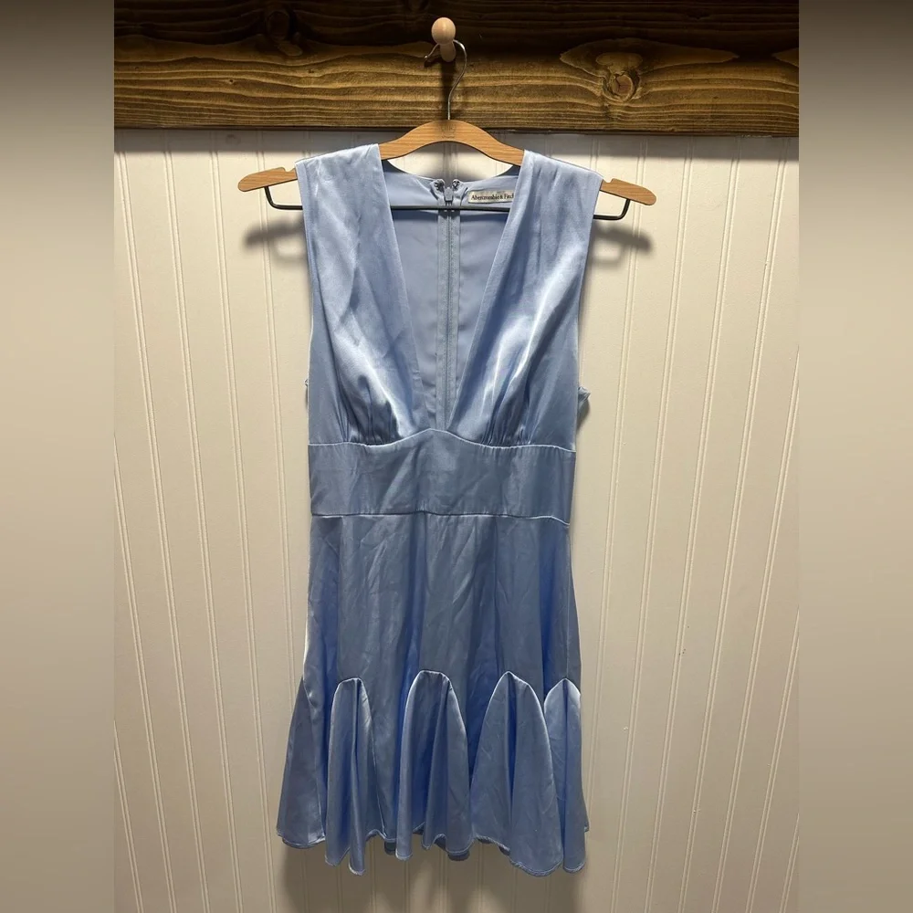 Abercrombie & Fitch Plunge Sleeveless Mini Dress A line swing dress Sz small - Picture 5 of 10